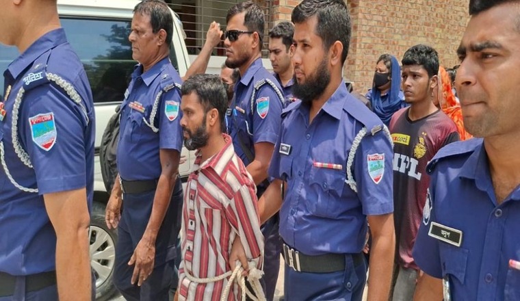 হিটু শেখের মৃত্যুদণ্ড, খালাস ৩: রায় মেনে নিতে পারছেন না আছিয়ার মা